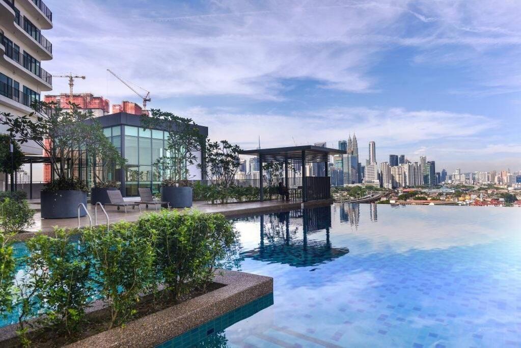 10Mins To Klcc W Lrt+Mall+Netflix Muji Urban Kuala Lumpur Bagian luar foto