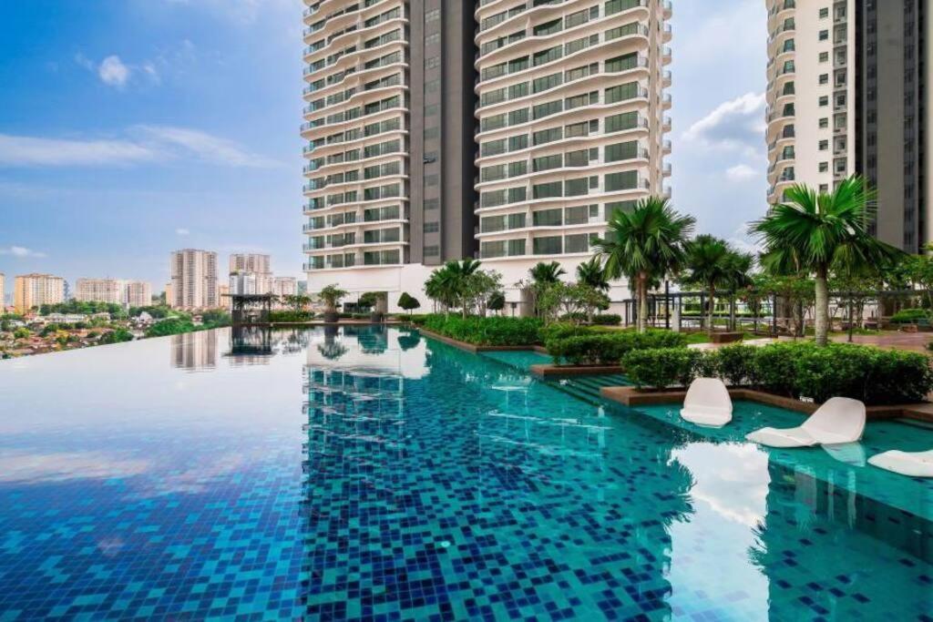 10Mins To Klcc W Lrt+Mall+Netflix Muji Urban Kuala Lumpur Bagian luar foto